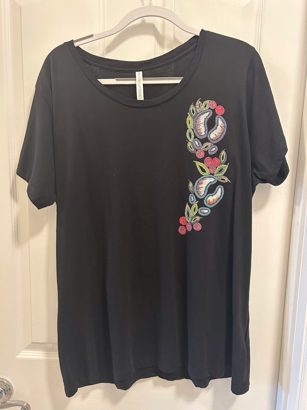 Black T Shirt Native American Beadwork pattern Dickson Designs size 3X